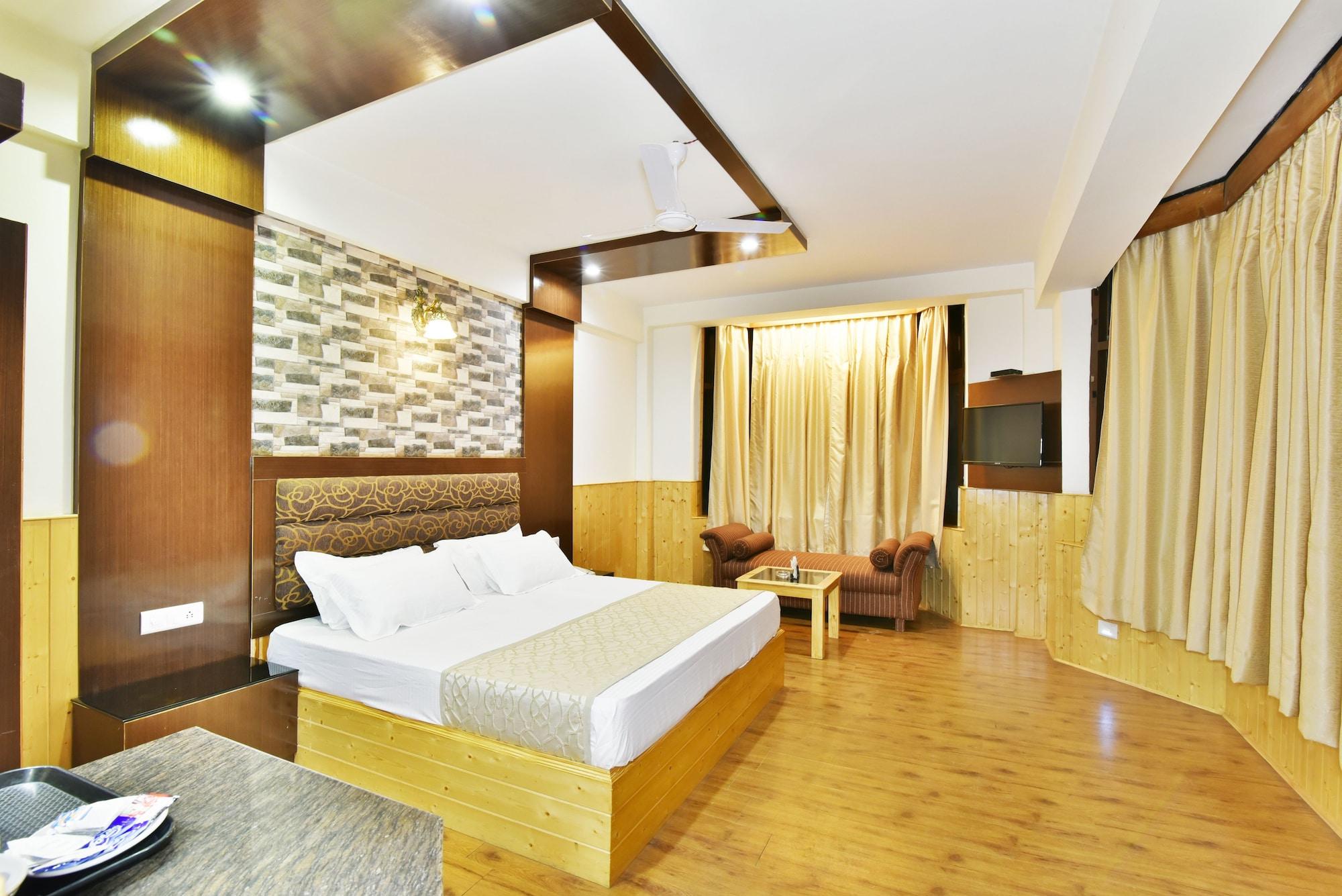 Hotel Devlok Manāli Buitenkant foto